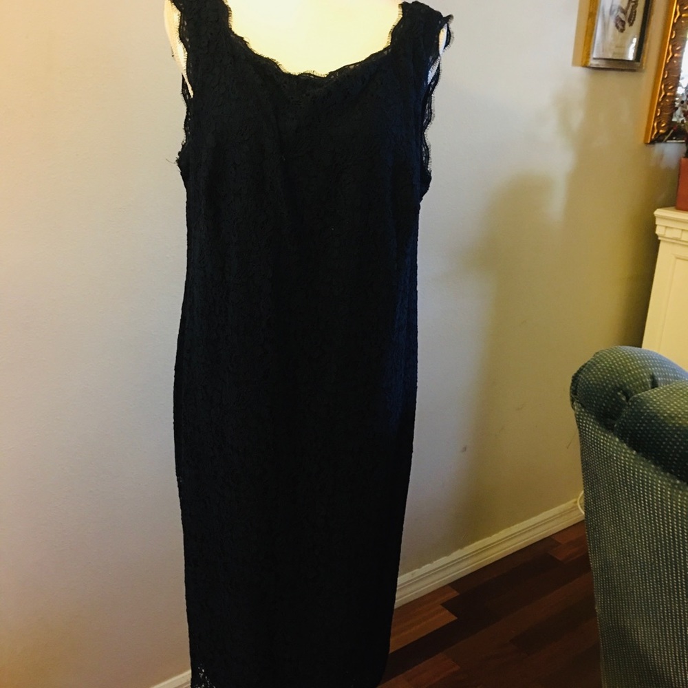 Adrianna Papell Navy Blue Lace Size 16W